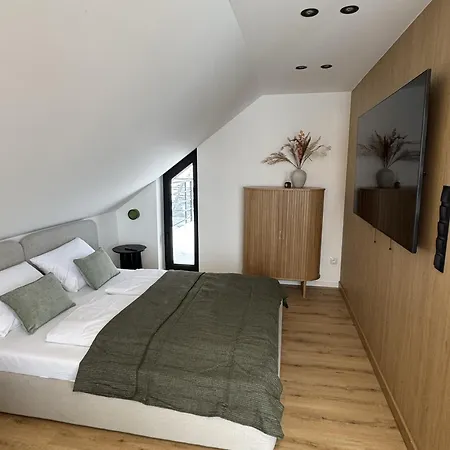 Swierkowa Osada شقة *