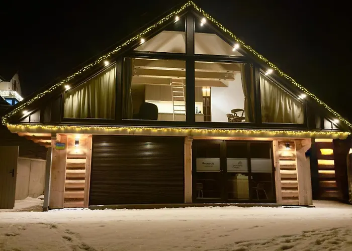 Swierkowa Osada شقة ايستينبا